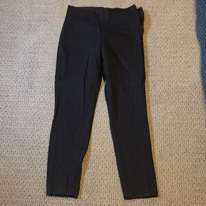 Old navy black stretch capri pants